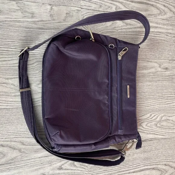 SOLD - TRAVELON 5-POINT ANTITHEFT SECURITY BAG CLASSIC - Picture 3 of 4